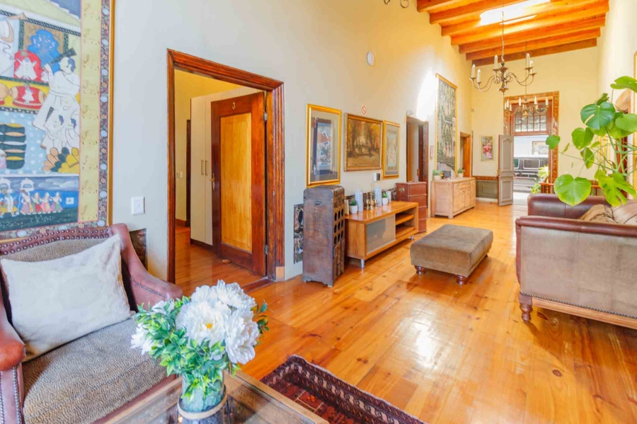 7 Bedroom Property for Sale in Bo Kaap Western Cape